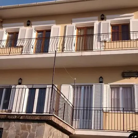 Olympia House *