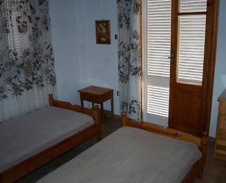 Olympia House *