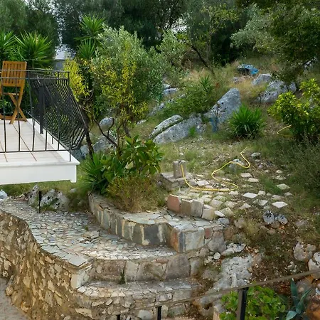 Olympia House * Vathí